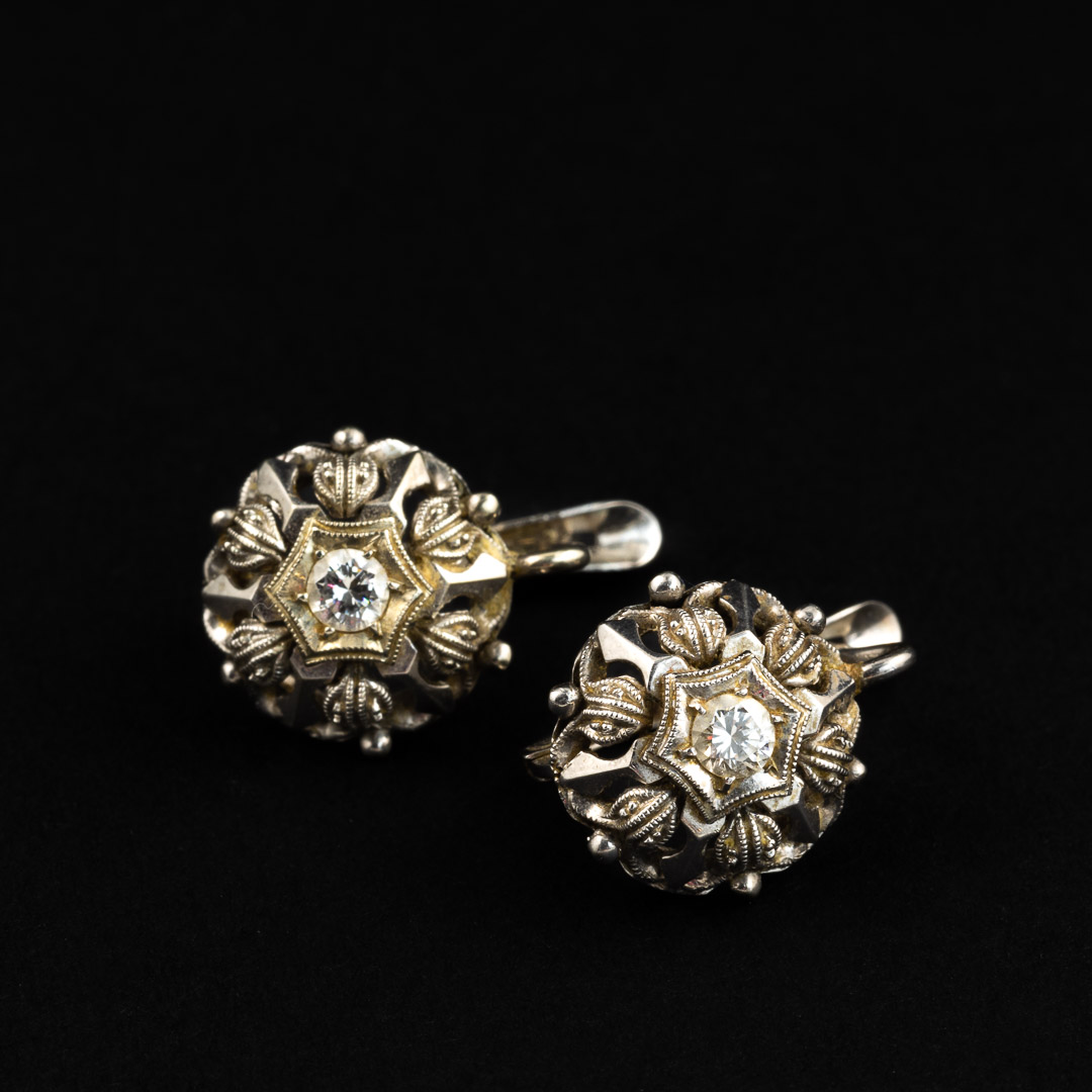 Orecchini in oro 18kt e diamanti