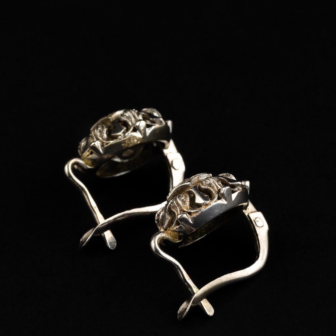Orecchini in oro 18kt e diamanti - immagine 2