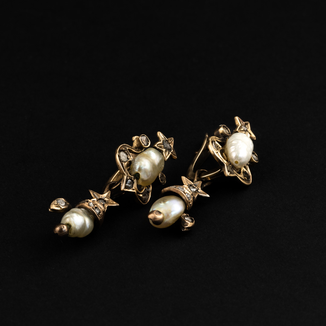Orecchini in oro 14kt, diamanti e perle