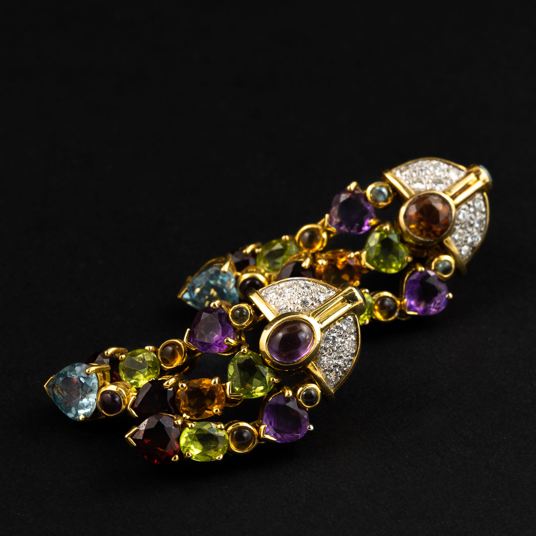 Orecchini in oro 18kt, diamanti e pietre naturali varie