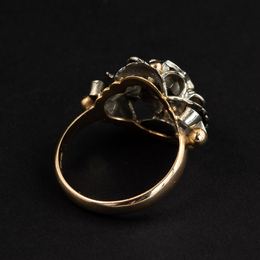 Anello in oro 18kt e diamante - immagine 2
