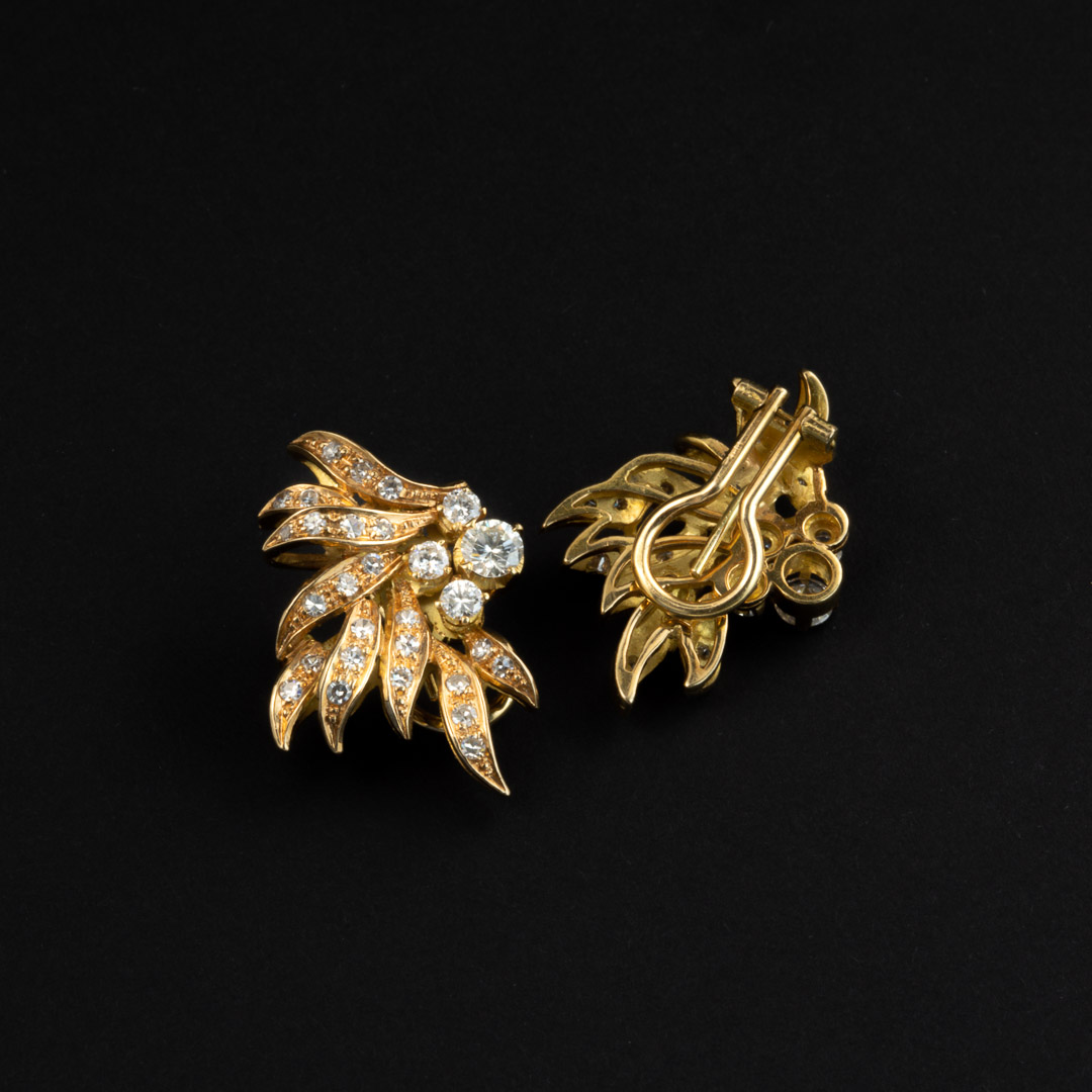 Orecchini in oro 18kt e diamanti - immagine 2